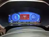 Photo 12 - Ford Escape