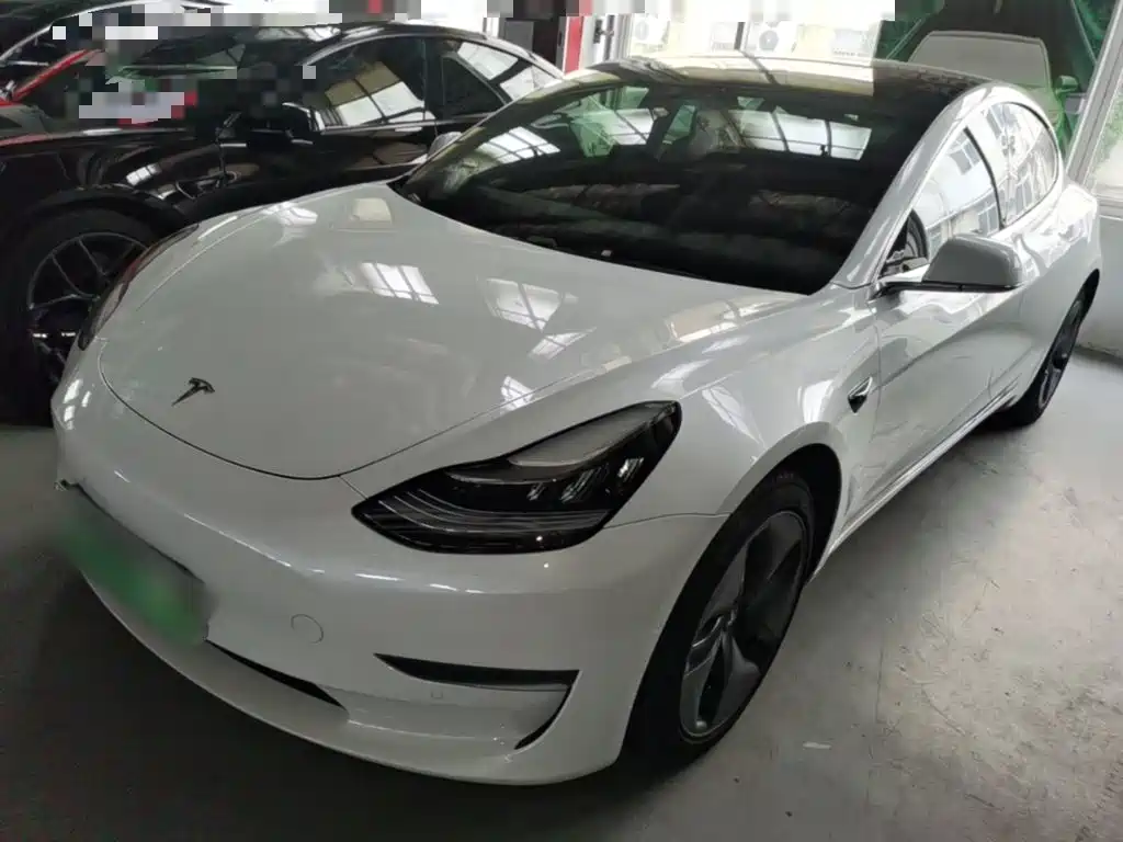Фото 1 - Tesla Model 3 (Import)
