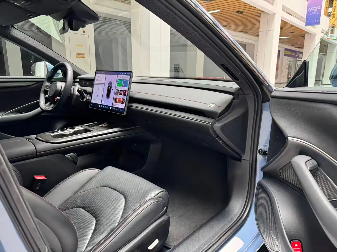 XIAOMI CAR XIAOMI SU7