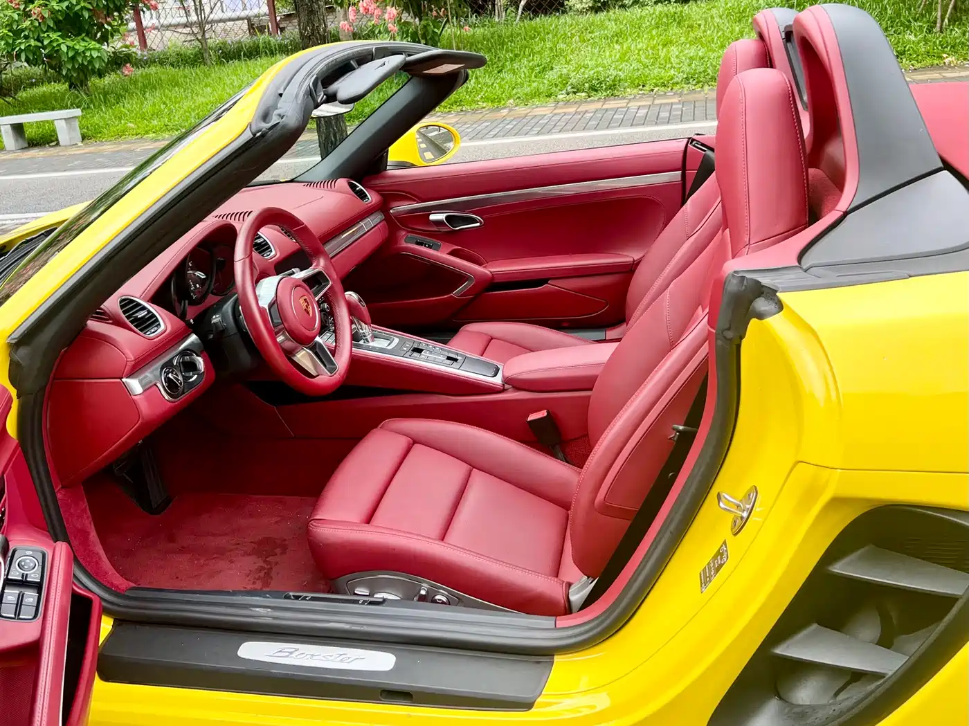 Porsche 718 2022 Boxster 2.0T фото 16