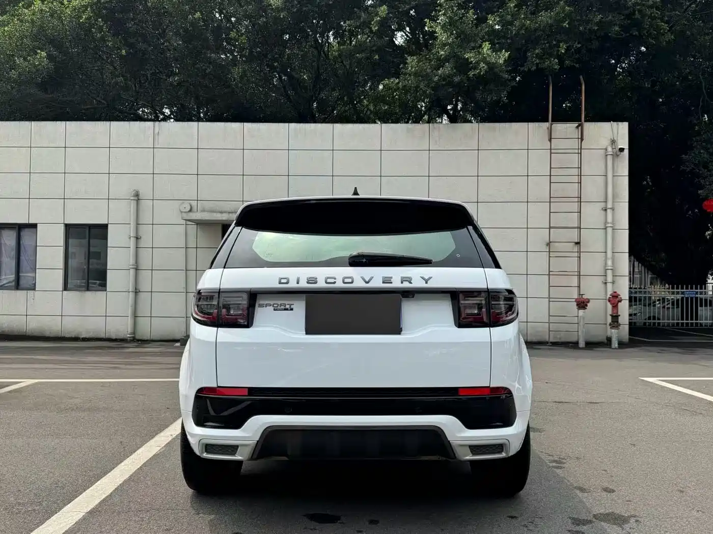 Land Rover Discovery Sport 2020 249PS R-Dynamic Performance фото 9