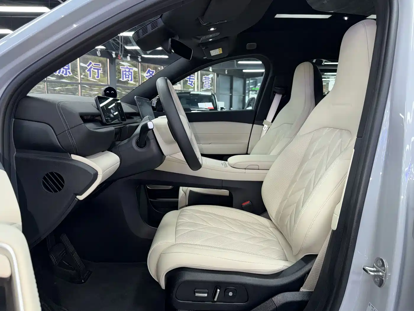 NIO EC6 2025 2025 75kWh