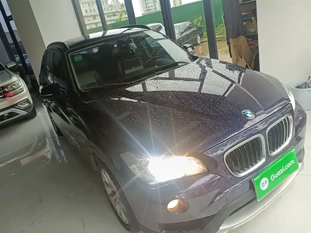 BMW X1 2014 sDrive18i Fashion Edition фото 4