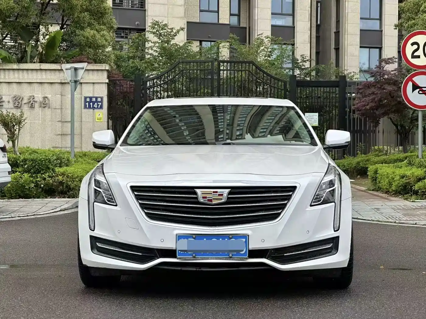 Cadillac CT6 2016 28T Fashion фото 2
