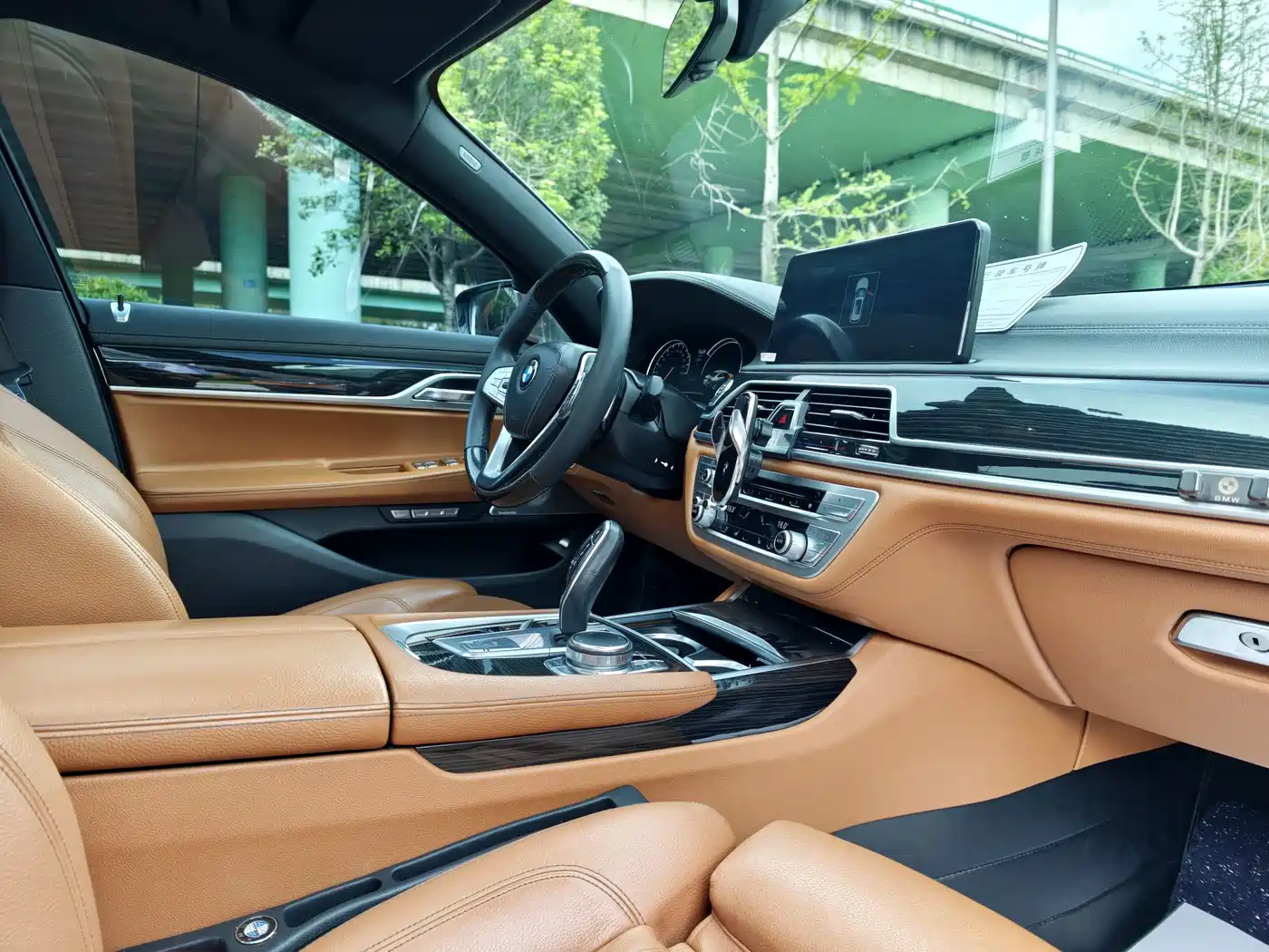 BMW 7 Series 2018 730Li Leading Type M Sport Package фото 12