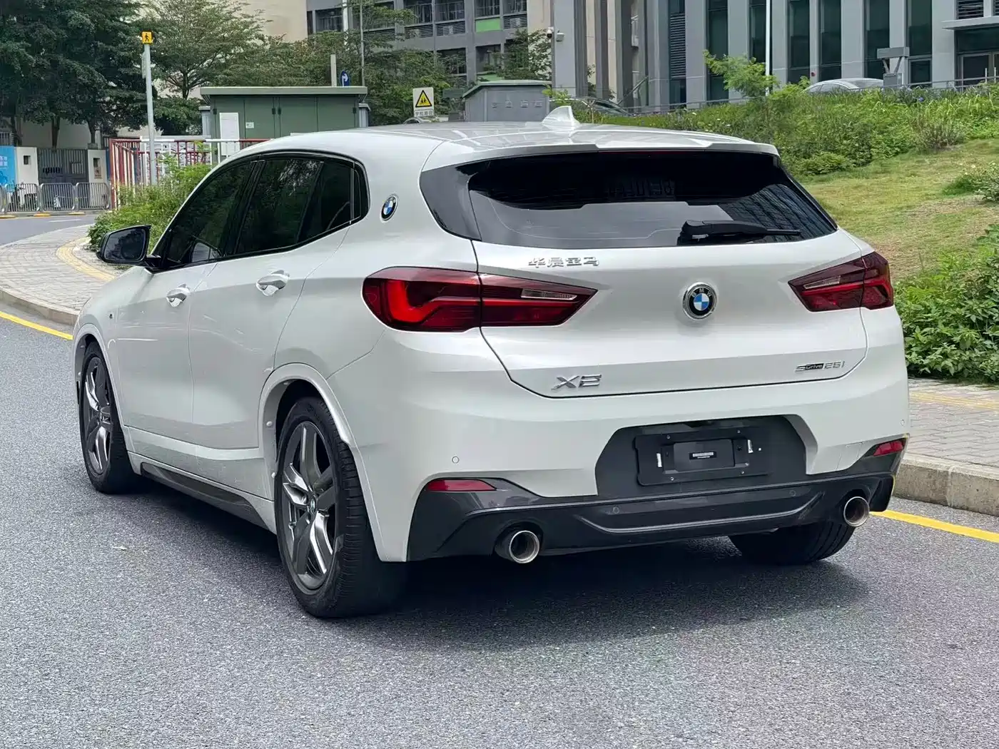 BMW X2 2021 sDrive25i M Sport Package фото 10