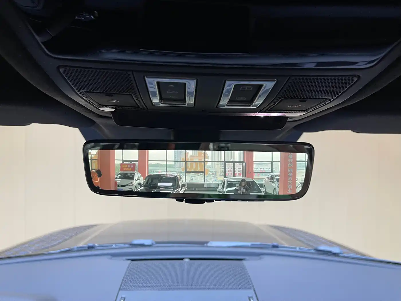 Land Rover Defender 2025 2025 110 3.0T P400 -Dynamic HSE