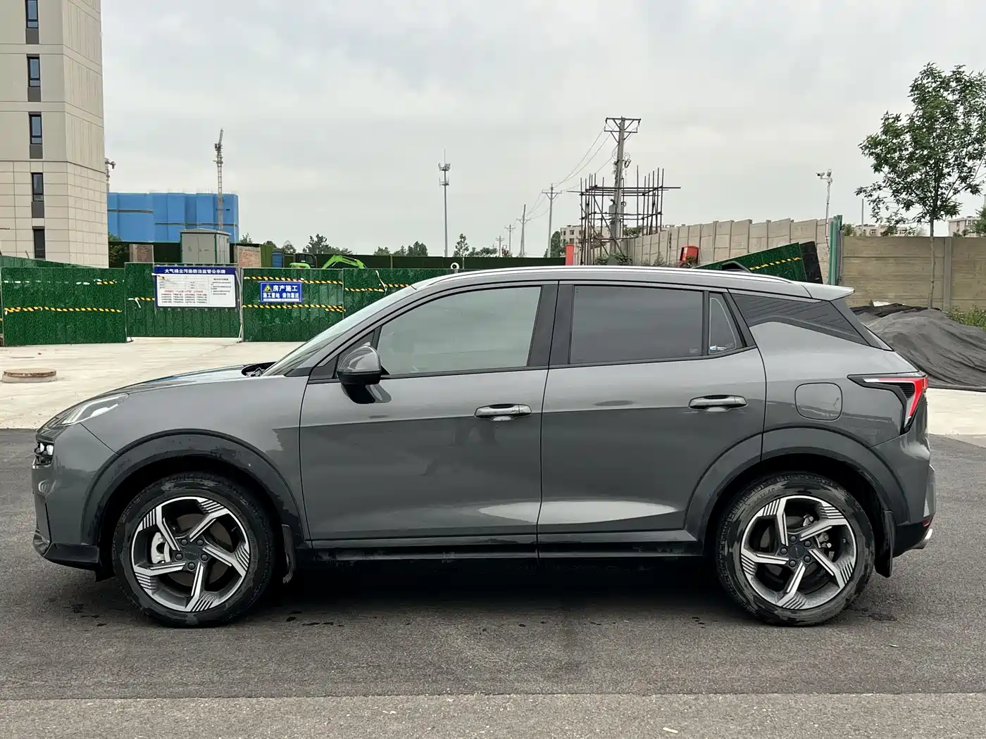 Lynk & Co 06 EM-P 2022 PHEV 84KM Range Pro фото 5