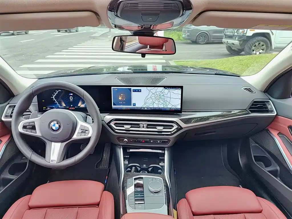 BMW 3 Series 2024 325Li M Sport Package фото 10