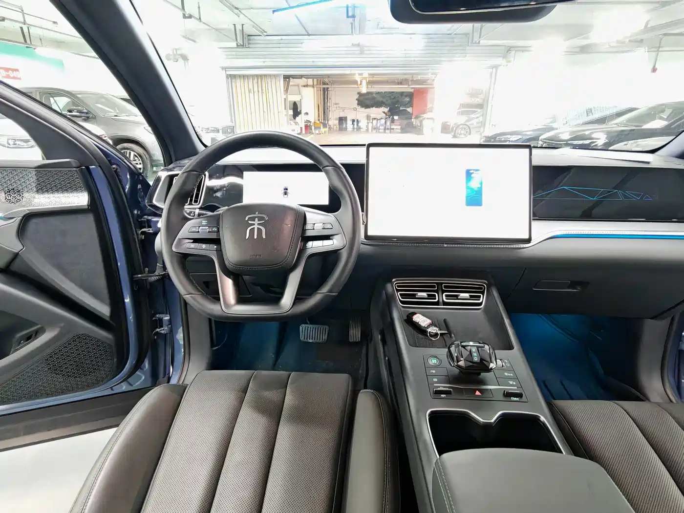 BYD Song Pro New Energy 2025 2nd Generation Smart Drive Edition DM-i 115KM Surpassing Type фото 9