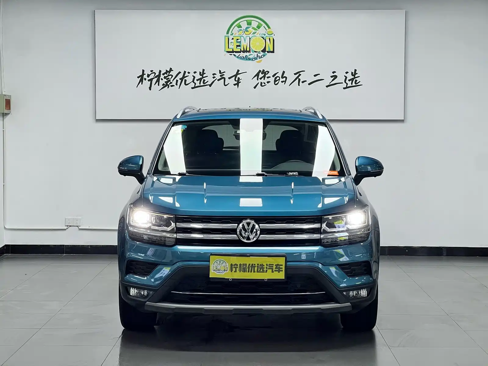 Фото 3 - Volkswagen Tharu
