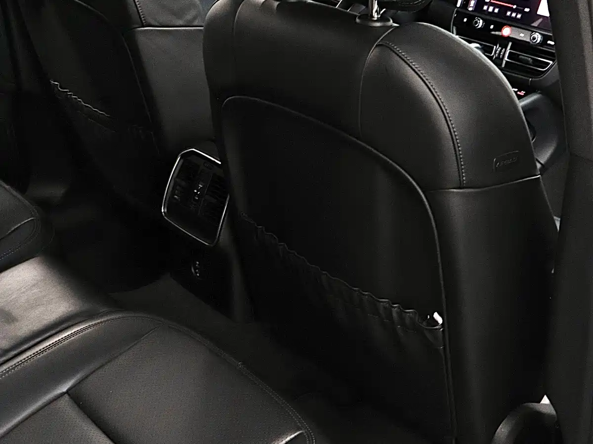 Porsche Macan 2022 Macan 2.0T фото 17