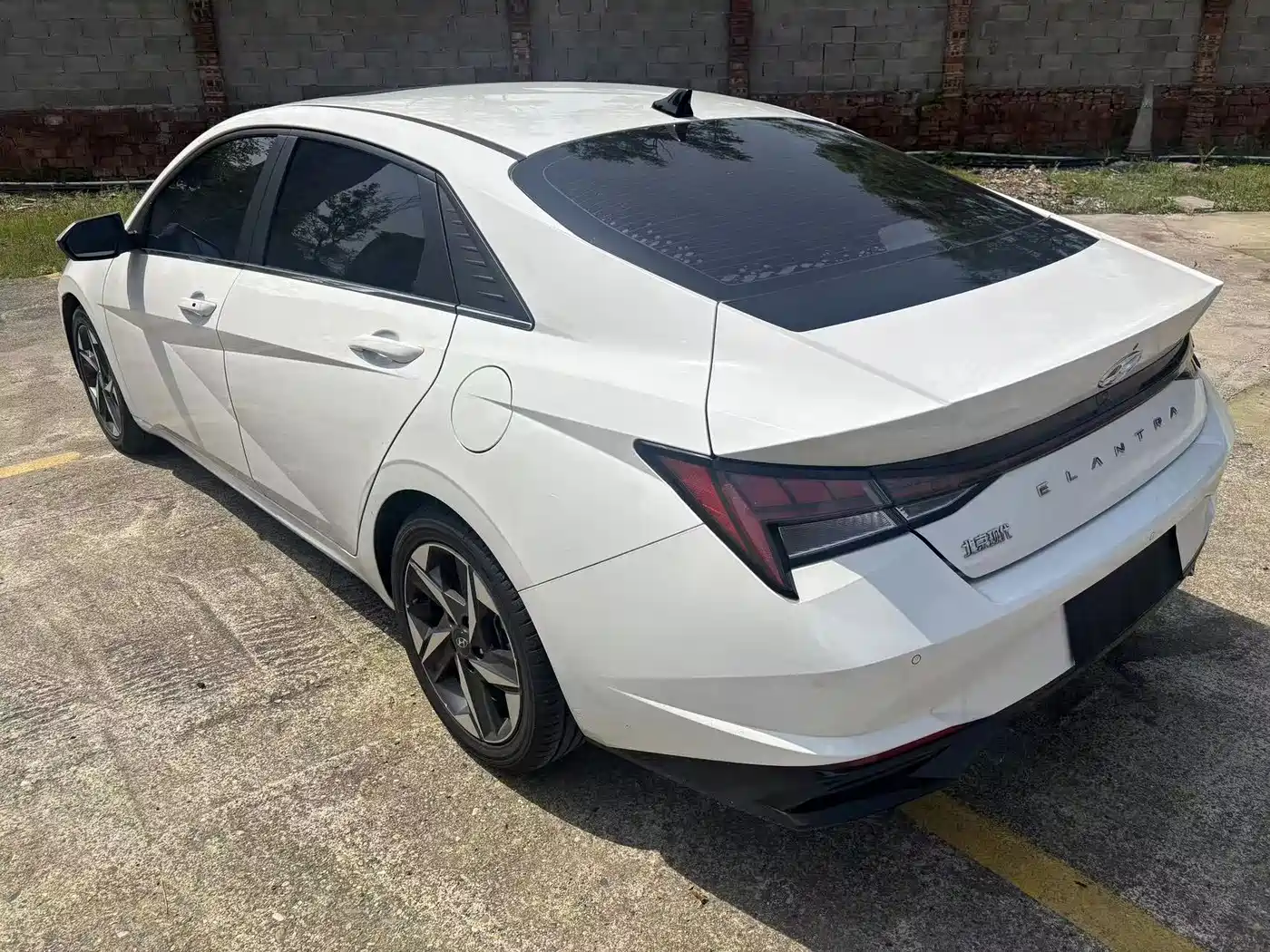 Hyundai Elantra 2022 1.5L CVT GLX Elite Edition фото 5