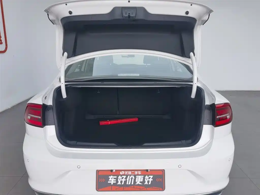 Volkswagen Lamando 2021 Facelift 280TSI DSG Comfort Edition фото 16