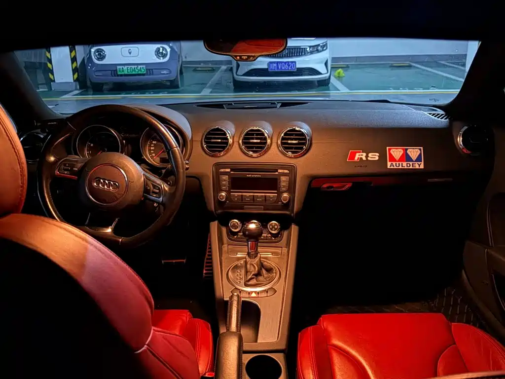 Audi TT 2011 2011 TT Coupe 2.0TFSI quattro