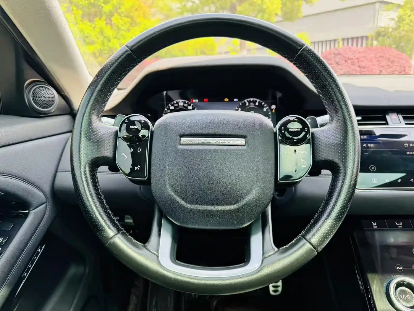 Land Rover Range Rover Evoque 2020 249PS R-DYNAMIC SE Sport Tech Edition фото 9