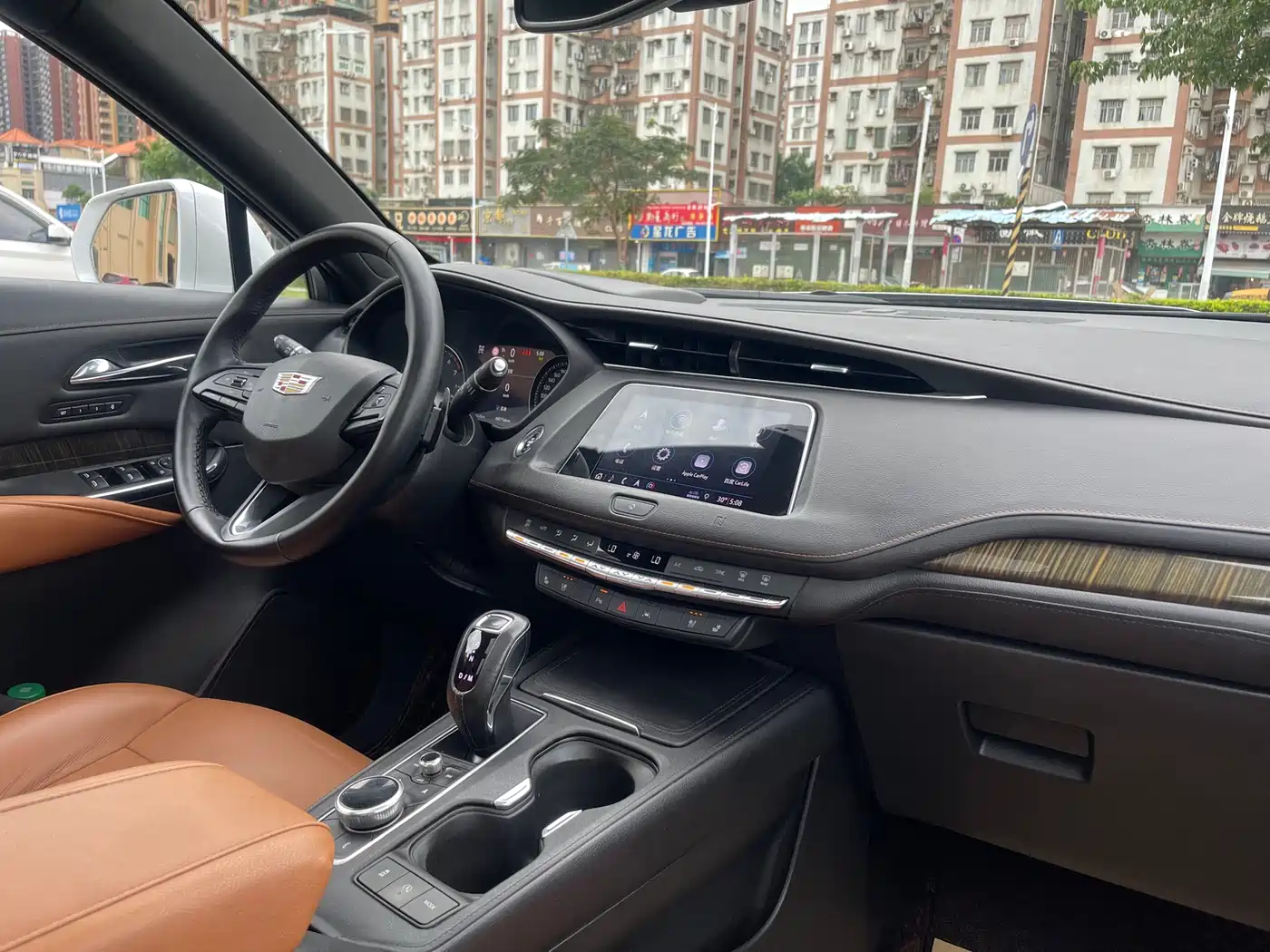 Фото 14 - Cadillac XT4
