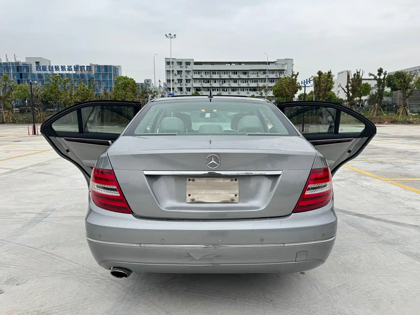 Mercedes-Benz C-Class 2013 C 260 Elegance Grand Edition фото 6