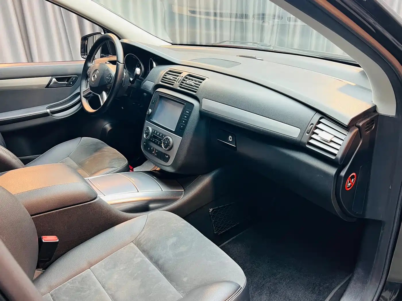 Mercedes-Benz R-Class 2014 R 320 4MATIC Business фото 10