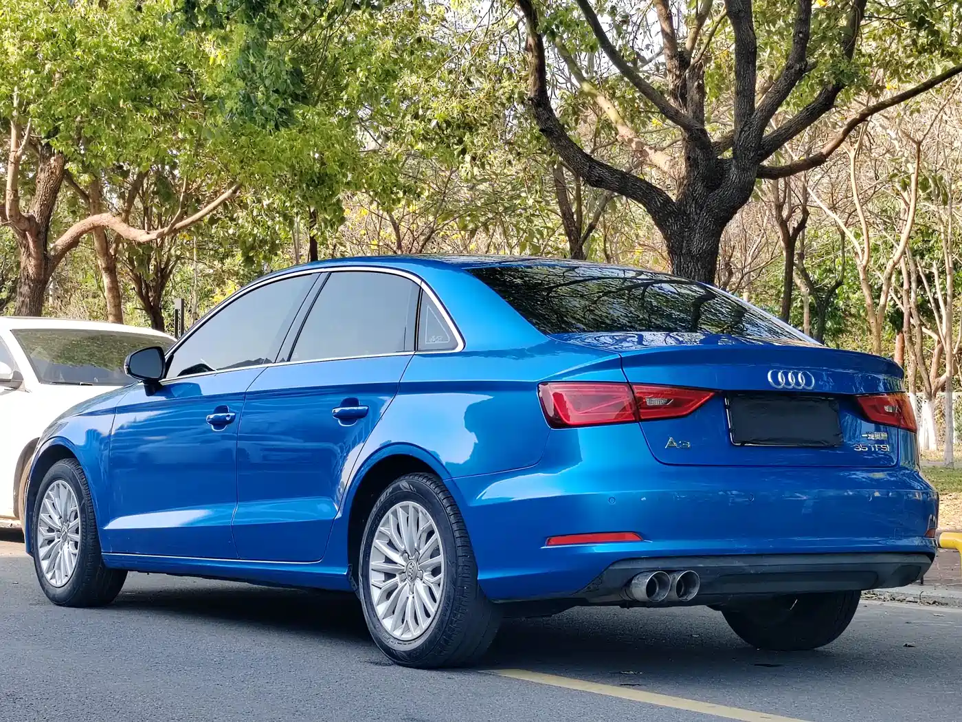 Audi A3 2016 Limousine 35 TFSI Leadership фото 13