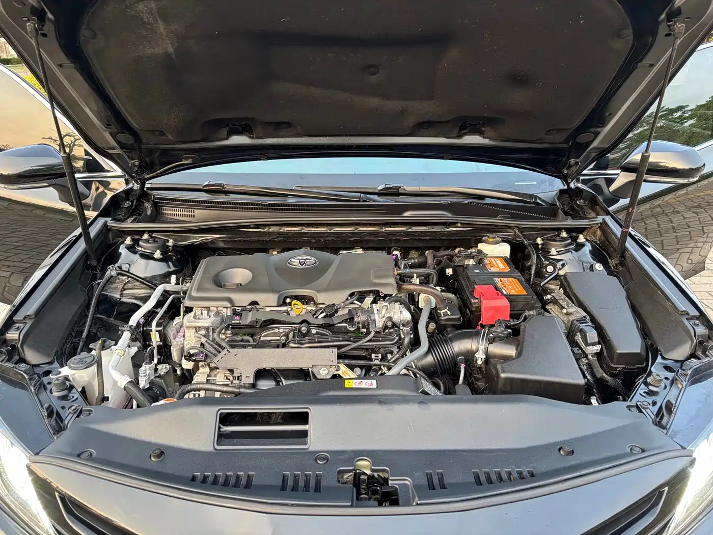 Toyota Camry 2023 2.5G Luxury Edition фото 15