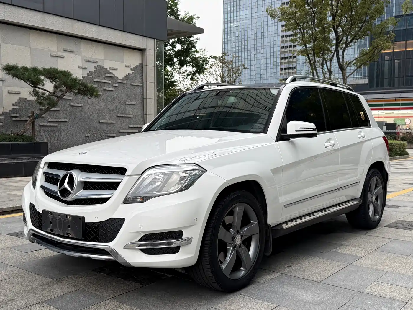 Mercedes-Benz GLK-Class 2015 2013 GLK 300 4MATIC Dynamic Sunroof