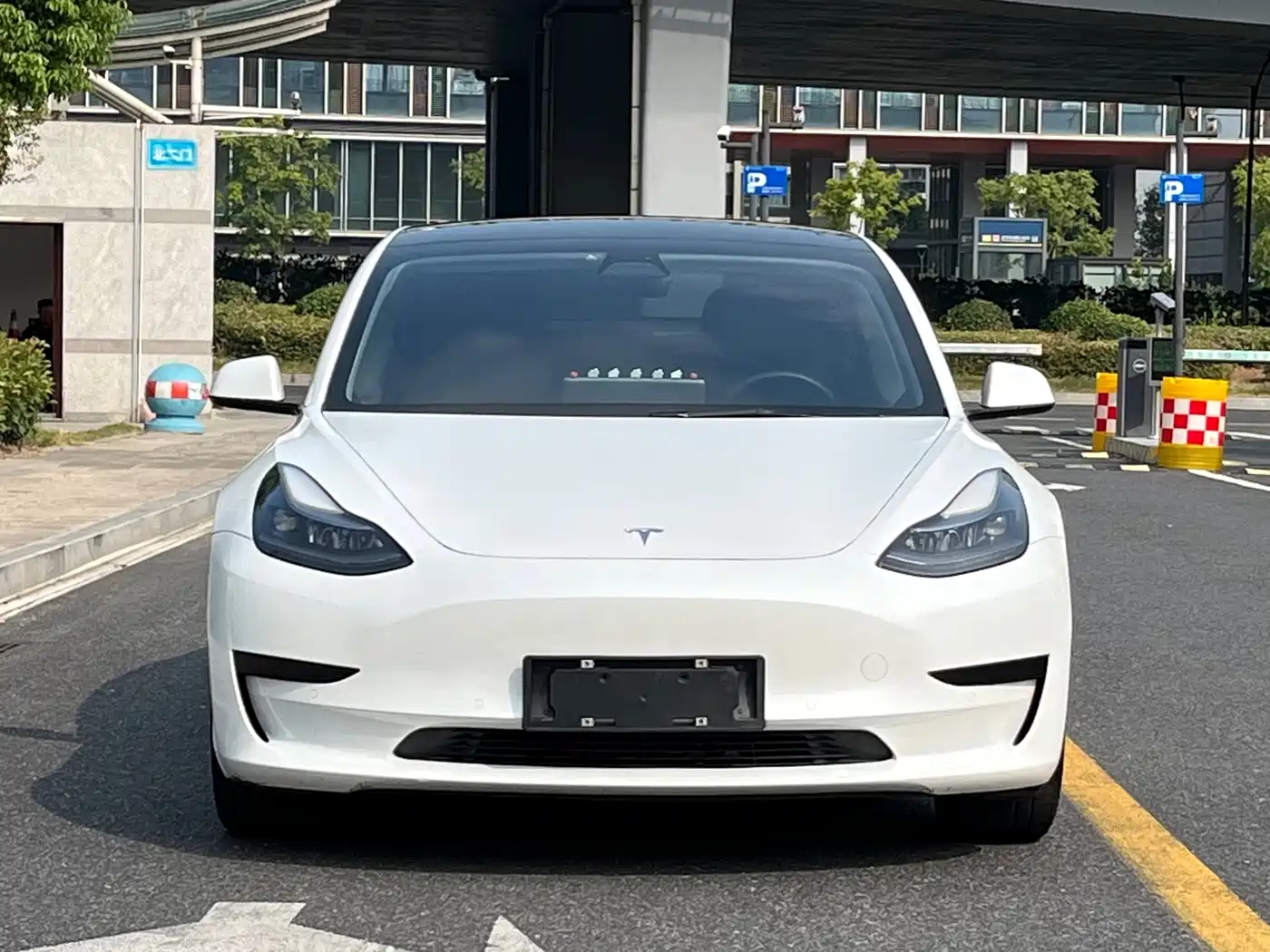 Photo 2 - Tesla Model 3