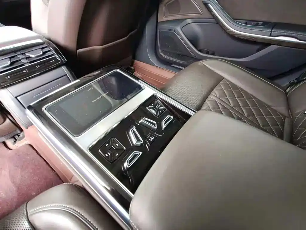 Audi A8, миниатюра 9