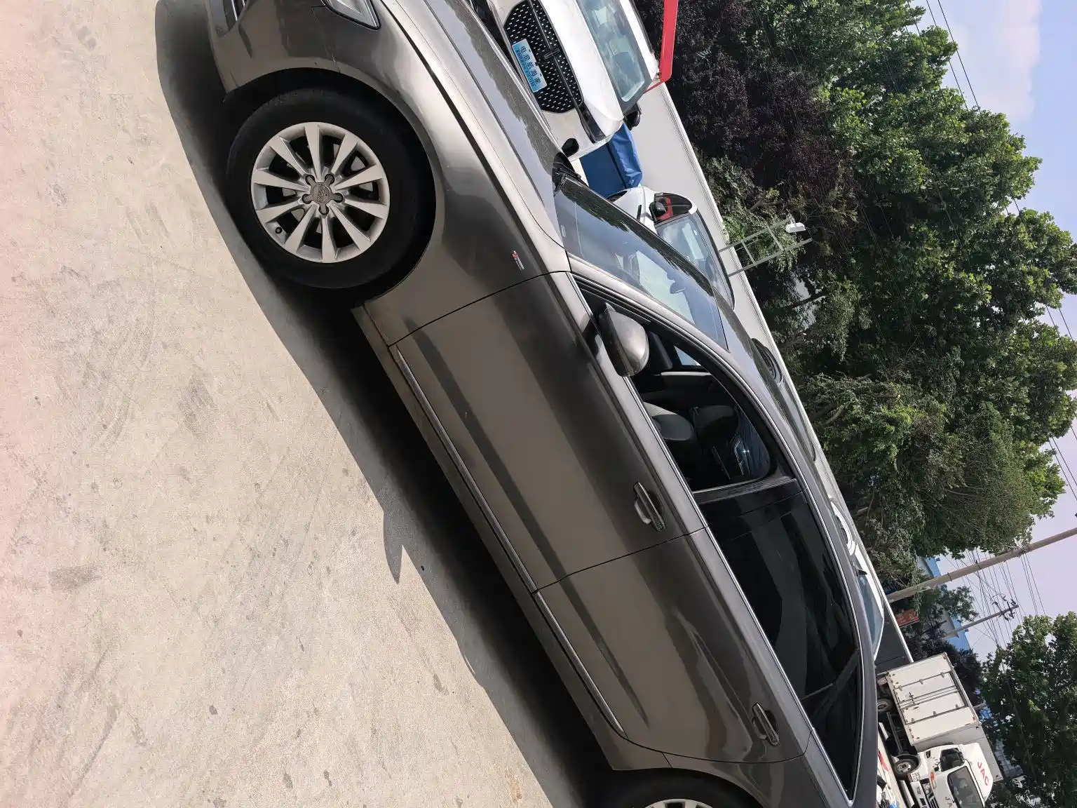 Photo 9 - Audi A6L