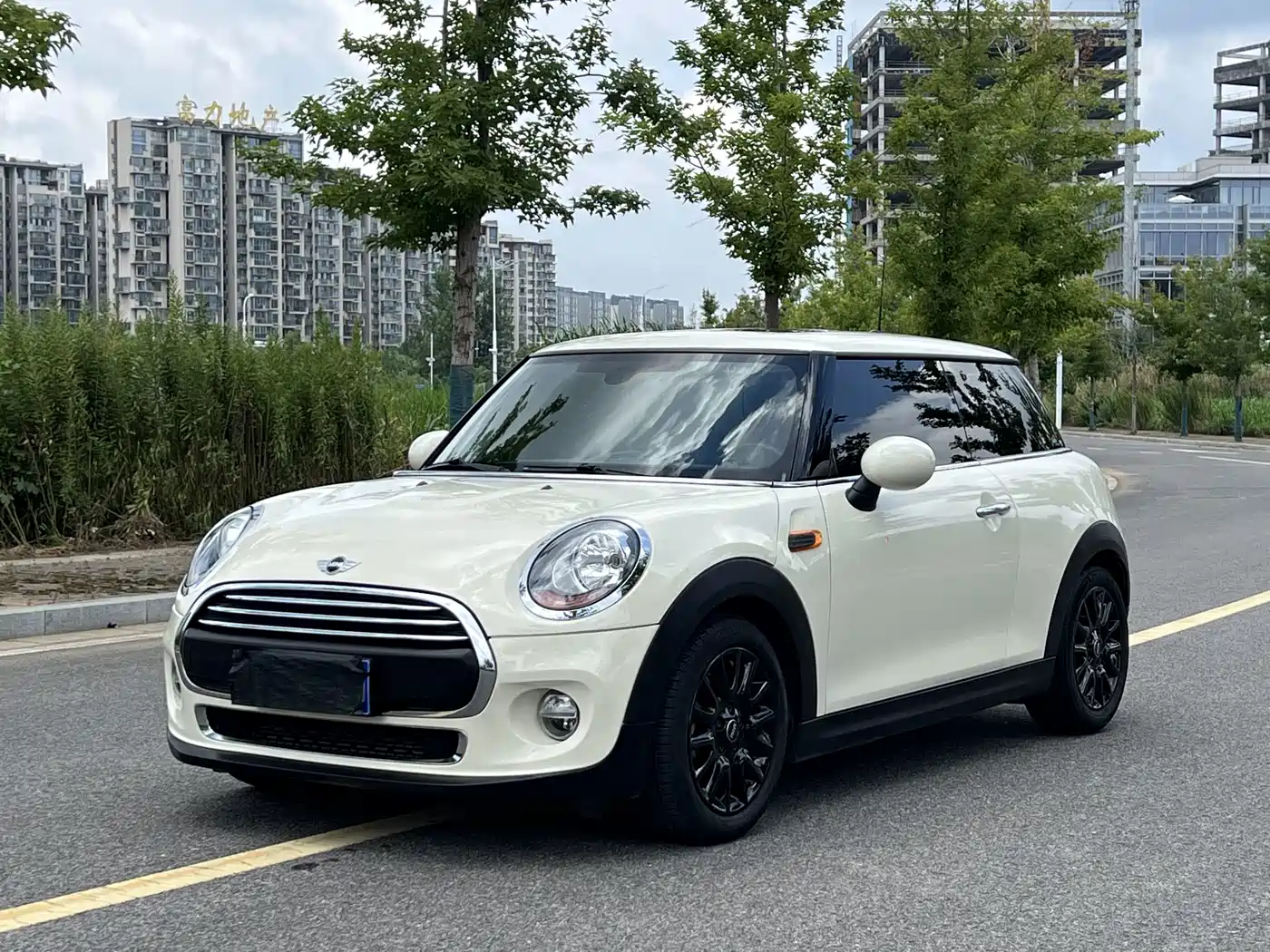 Фото 1 - MINI MINI