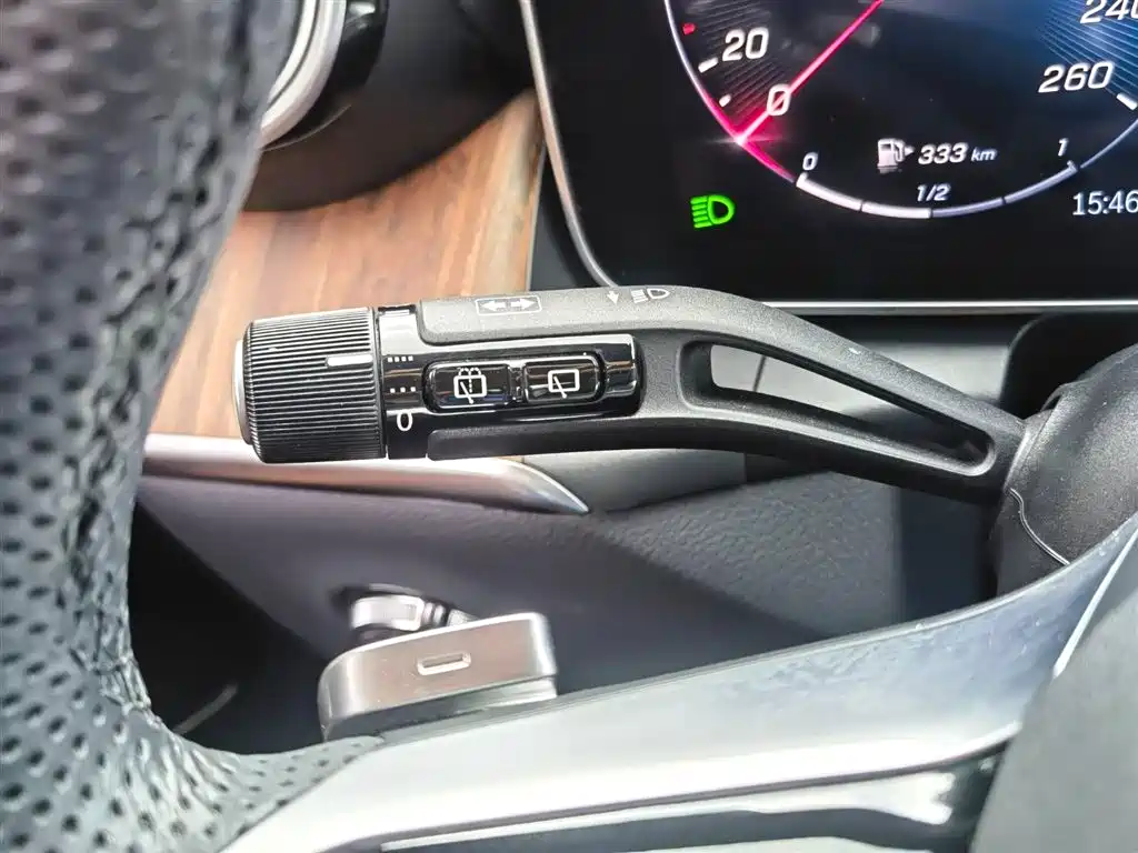 Mercedes-Benz GLC 2024 GLC 300 L 4MATIC Dynamic 5-seater фото 33