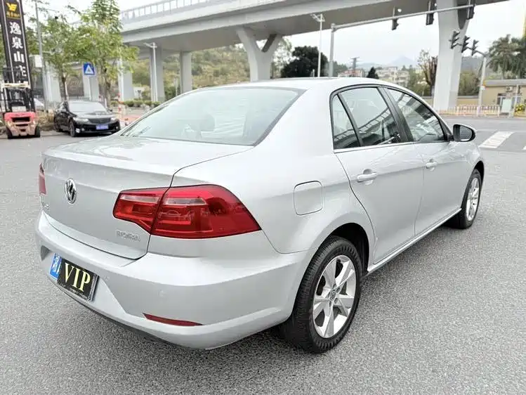 Volkswagen Bora 2015 Quality Edition 1.6L Automatic Comfort фото 5