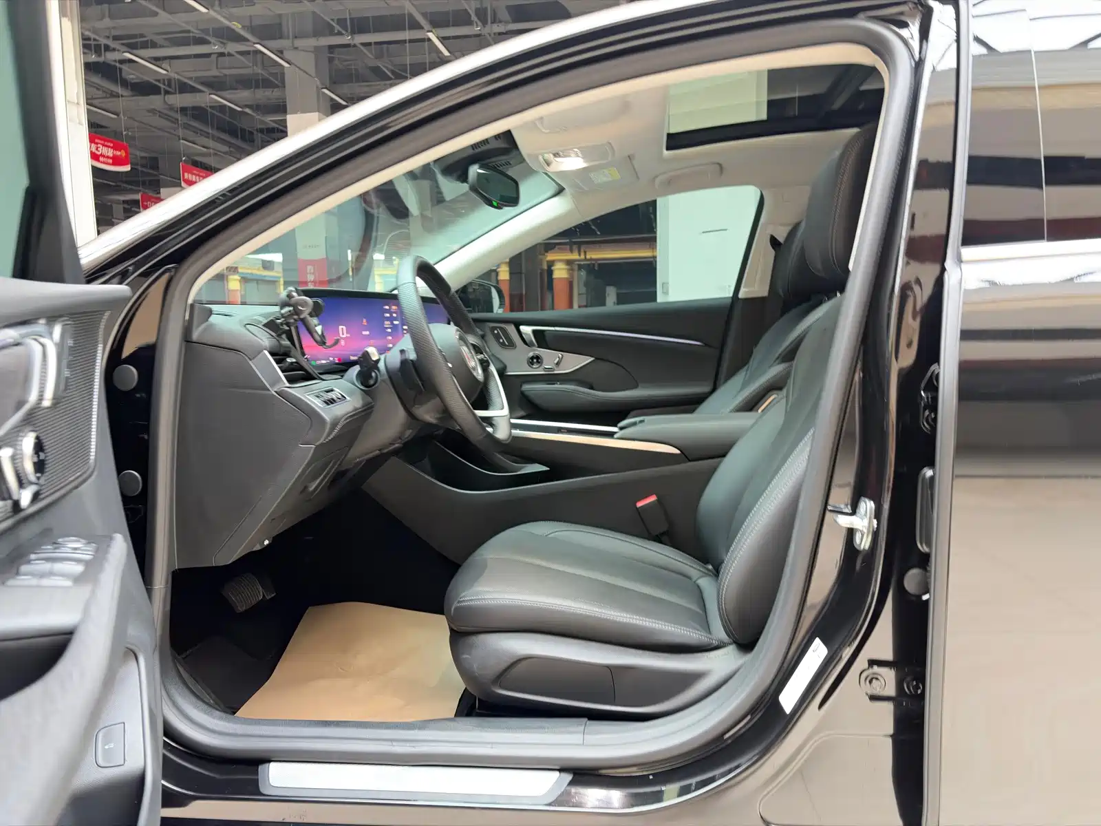 Photo 8 - Buick LaCrosse
