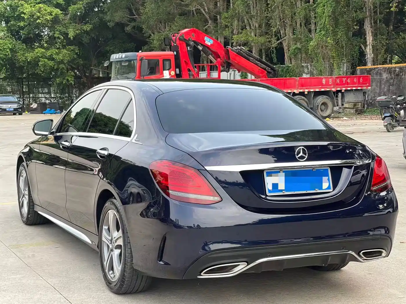 Photo 9 - Mercedes-Benz C-Class