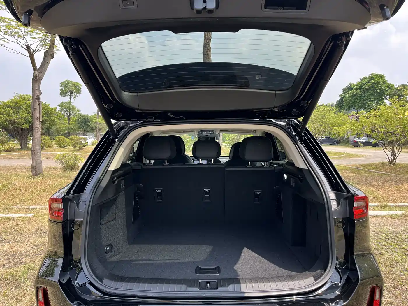 Exeed TXL 2025 2025 300T 2WD Starlight Edition