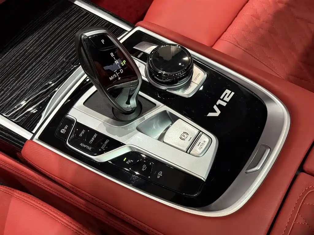 BMW 7 Series 2019 Facelift M760Li xDrive V12 Sport Package фото 11