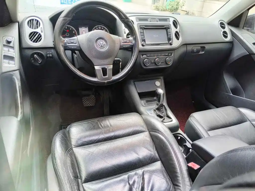 Photo 12 - Volkswagen Tiguan