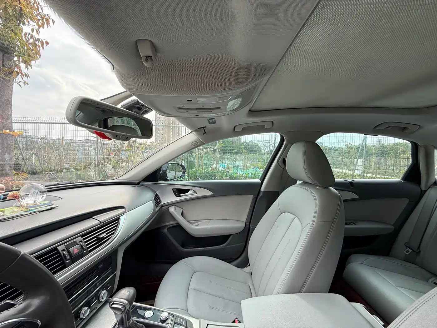 Audi A6L 2012 30 FSI Comfort фото 9