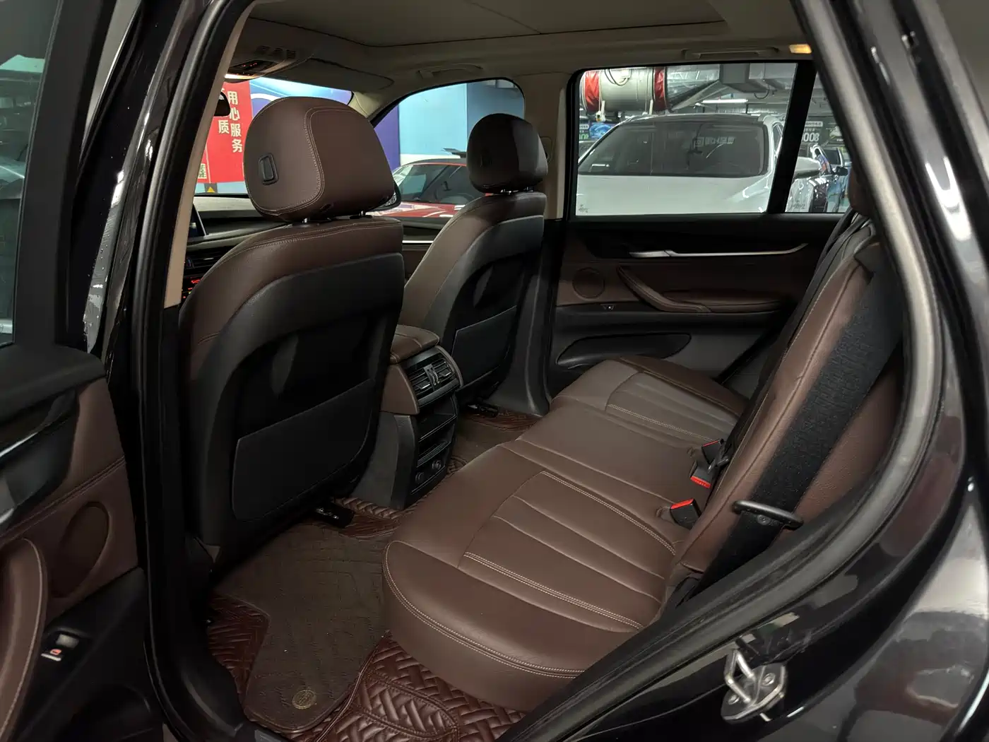 BMW X5 (Import) 2014 xDrive35i Leading фото 11