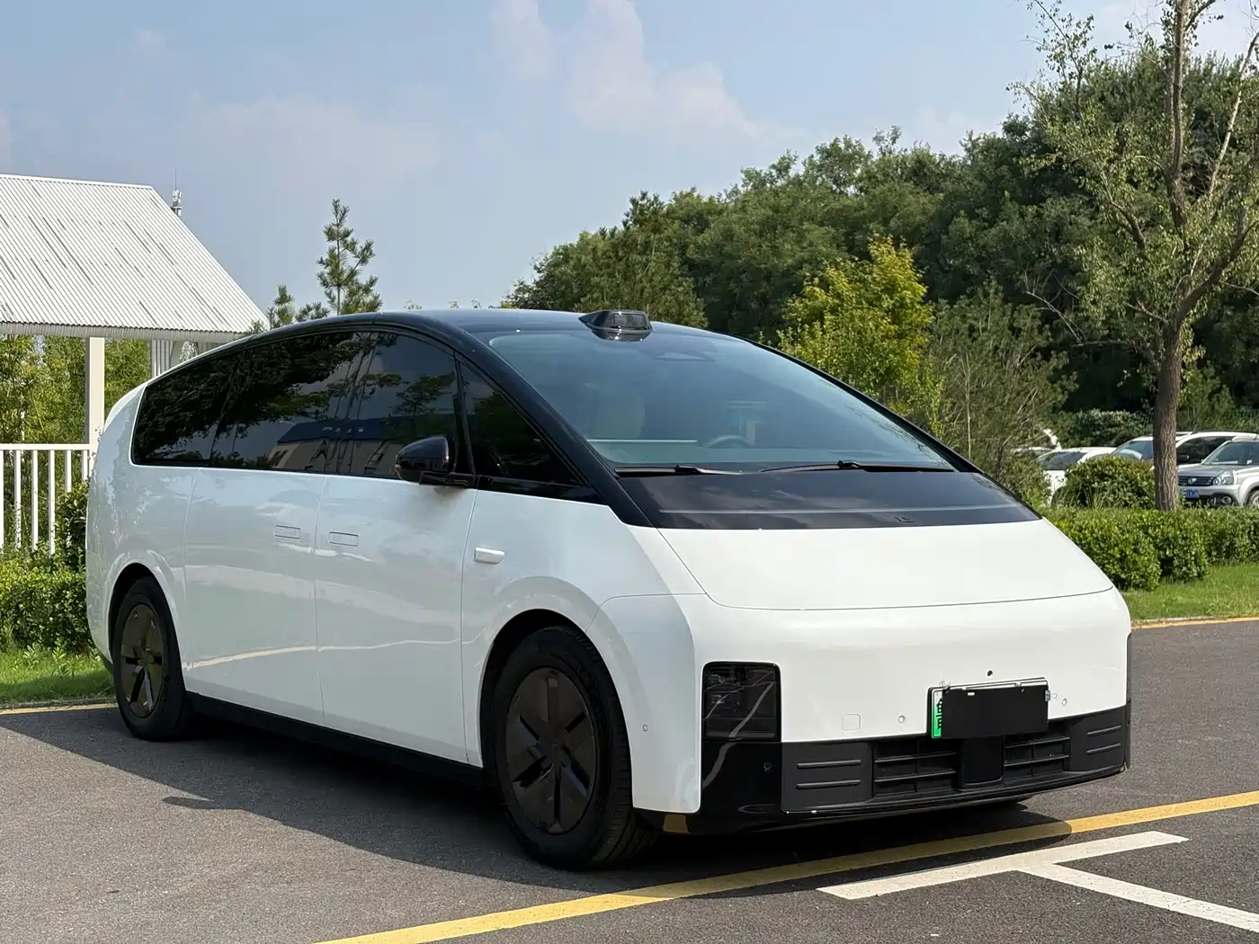 Li Auto MEGA 2025 2024 Ultra