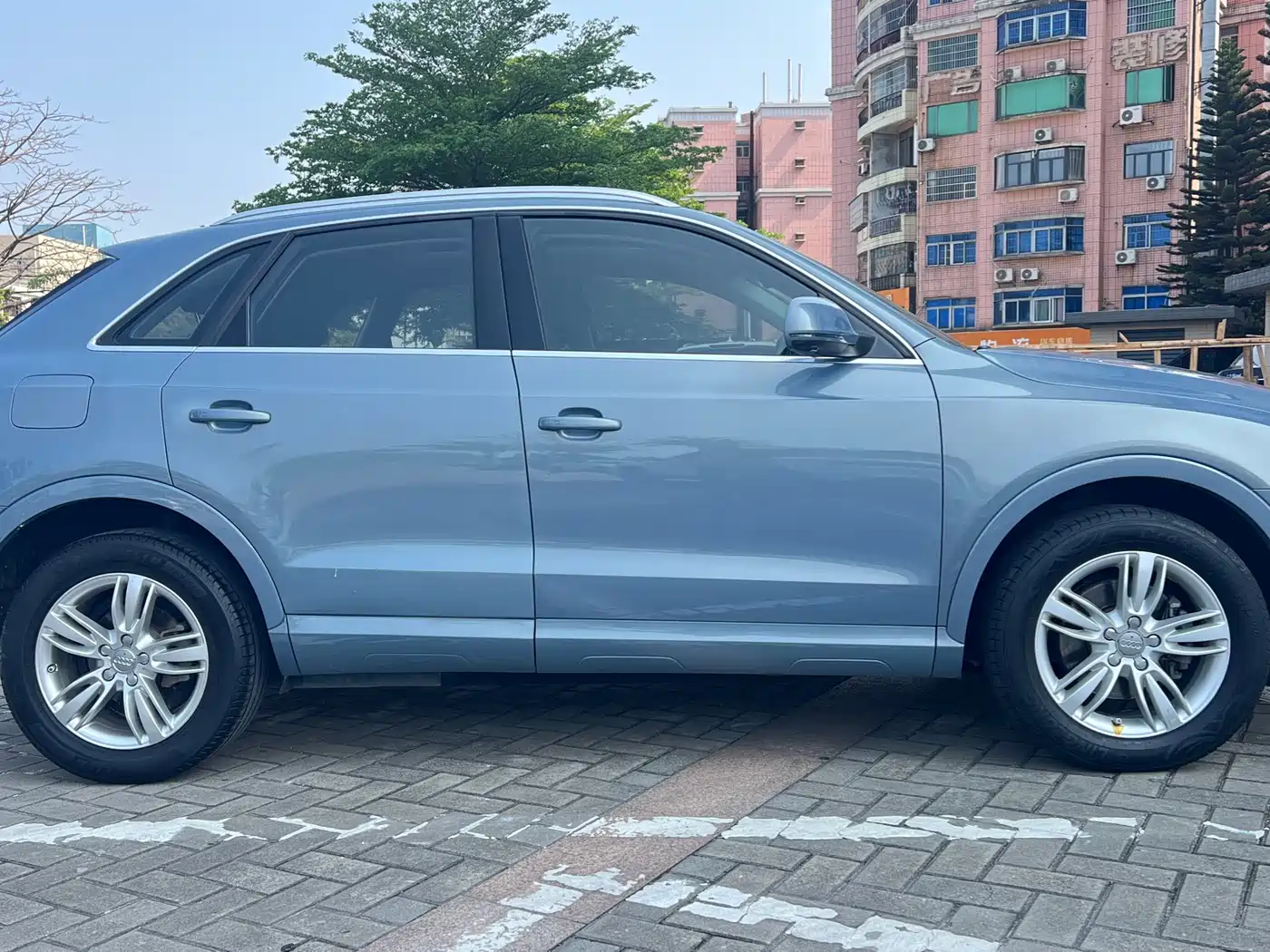Audi Q3 2015 35 TFSI quattro Technology фото 4