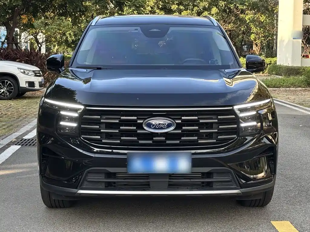 Фото 3 - Ford Edge