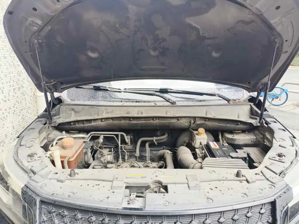 BAIC Huansu S7 2018 2018 1.5T Auto Premium Model