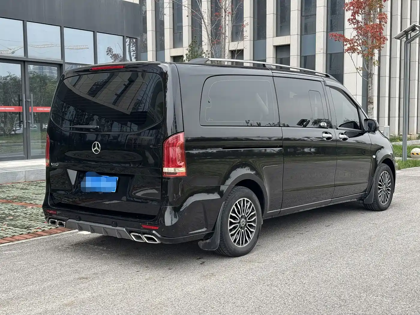 MERCEDES-BENZ VITO