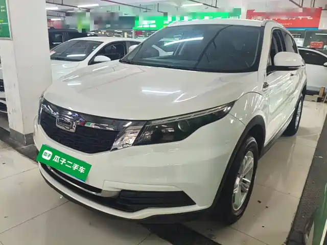 Qoros Qoros 5 2018 Facelift 1.6T Automatic Leading