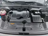 Фото 10 - Geely ICON