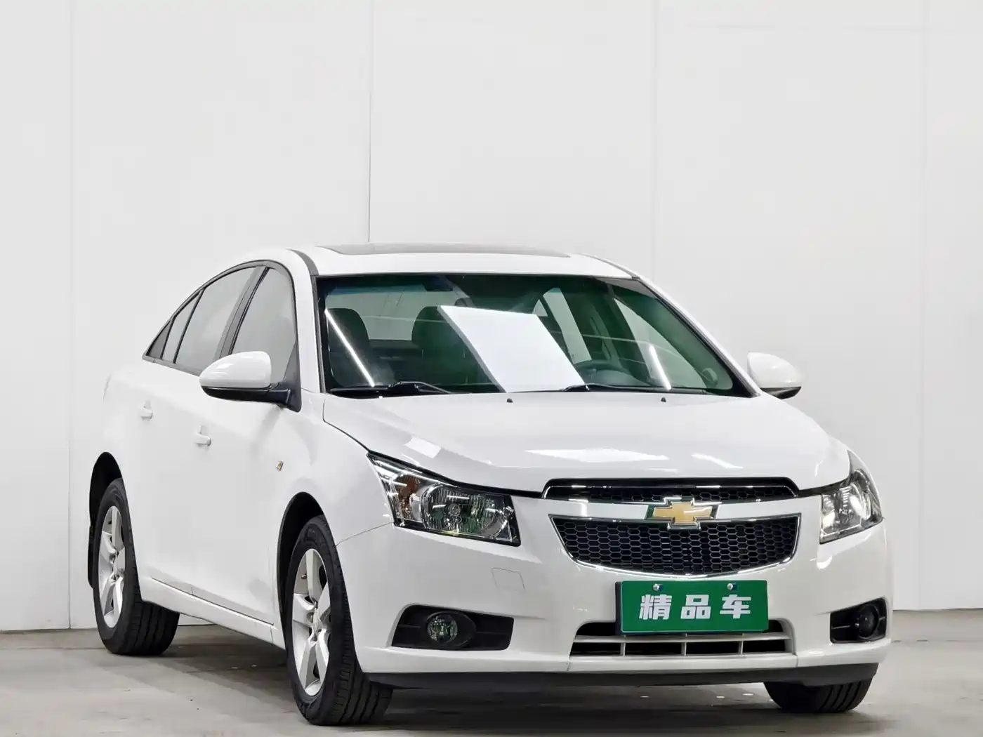 Chevrolet Cruze 2012 1.6L SE MT фото 3