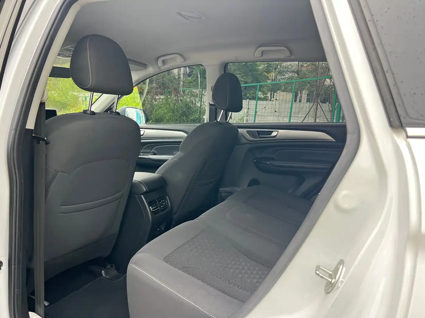 Haval M6 2021 PLUS 1.5T DCT Elite Smart Connect фото 6