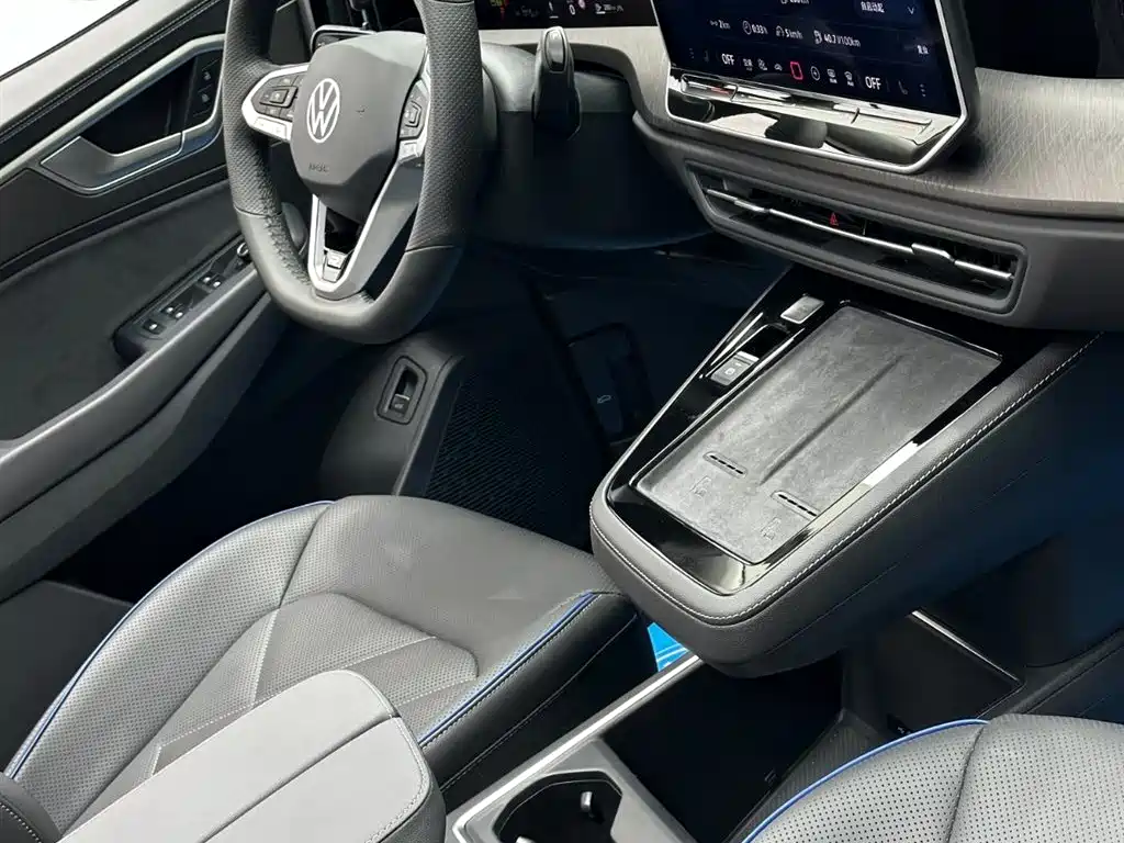 Volkswagen Talagon 2025 450TSI R-Line 6-Seater фото 21