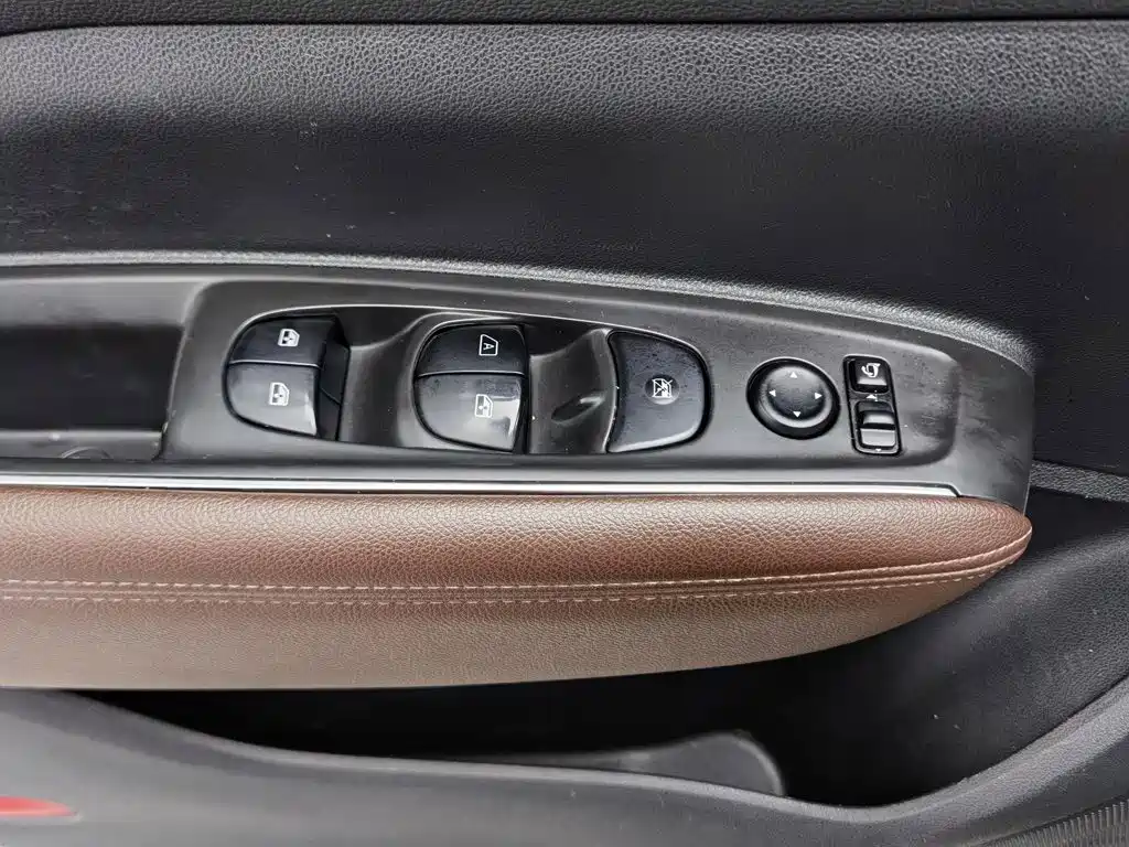 Renault Koleos 2020 2018 2.0L 2WD 120th Anniversary Limited Edition